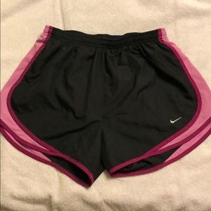 ✅Nike Dri-Fit RunninG Shorts Size M